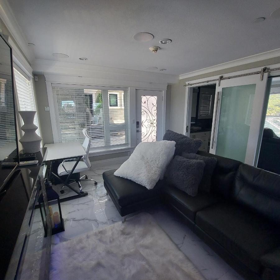 Ferienwohnung Beautiful Bright 3 Bed Townhouse Vancouver Exterior foto
